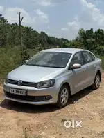 Volkswagen Vento Celeste 1.6 Highline, 2012, Diesel