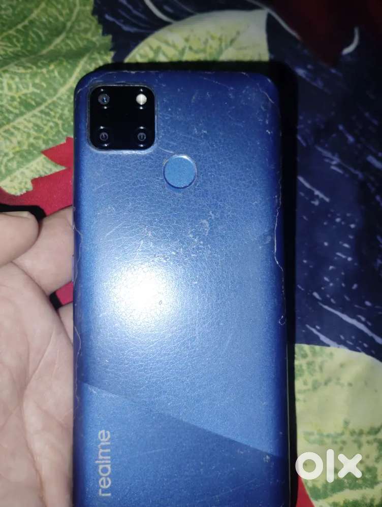 Realme c12