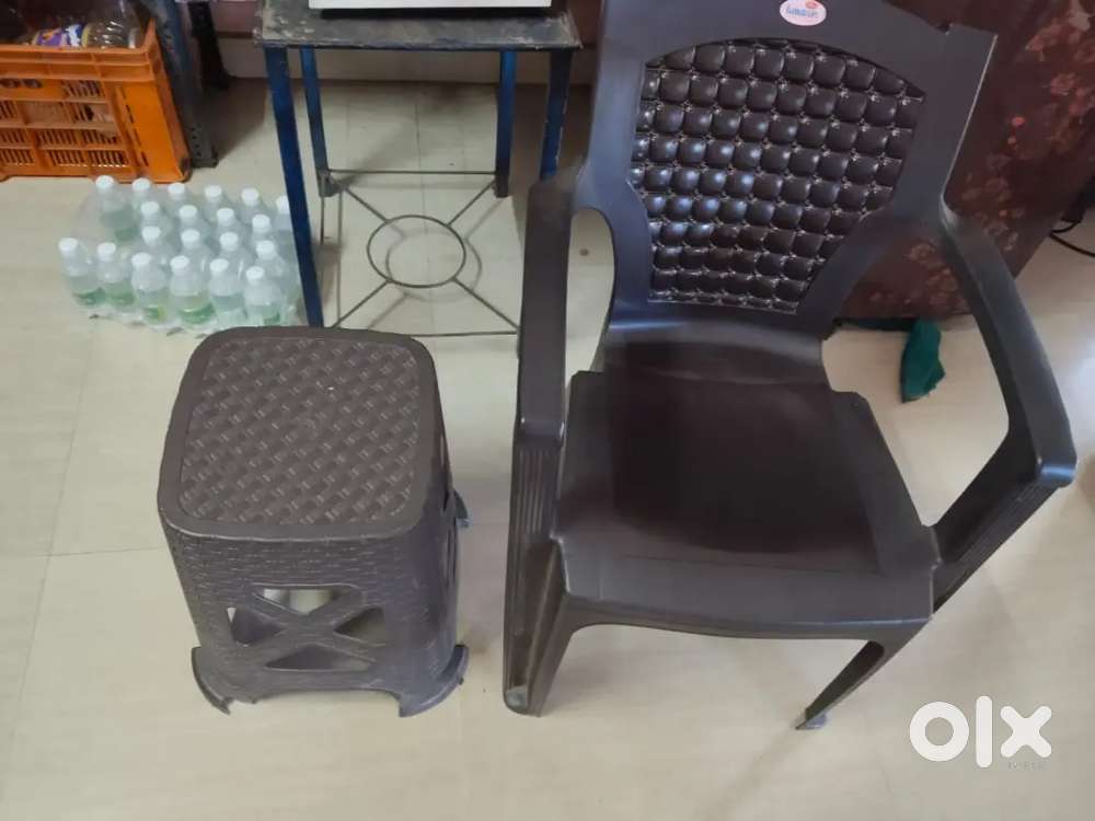 Shope rack fridge weight machine table chair all for a shope