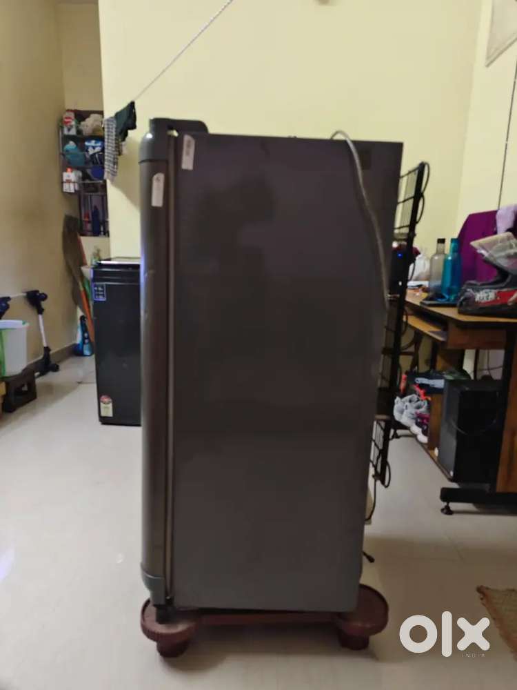 Whirlpool 5 Star fridge