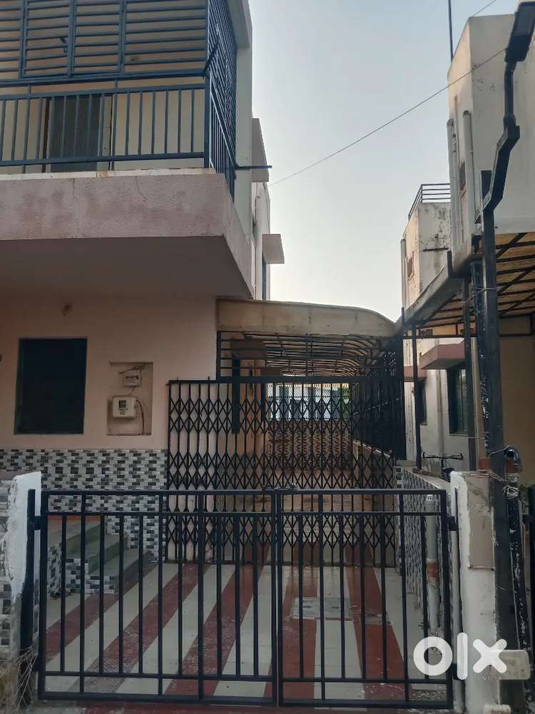 4 bhk banglo for sell