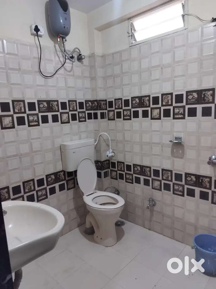 1bhk + 2 Room + Washroom