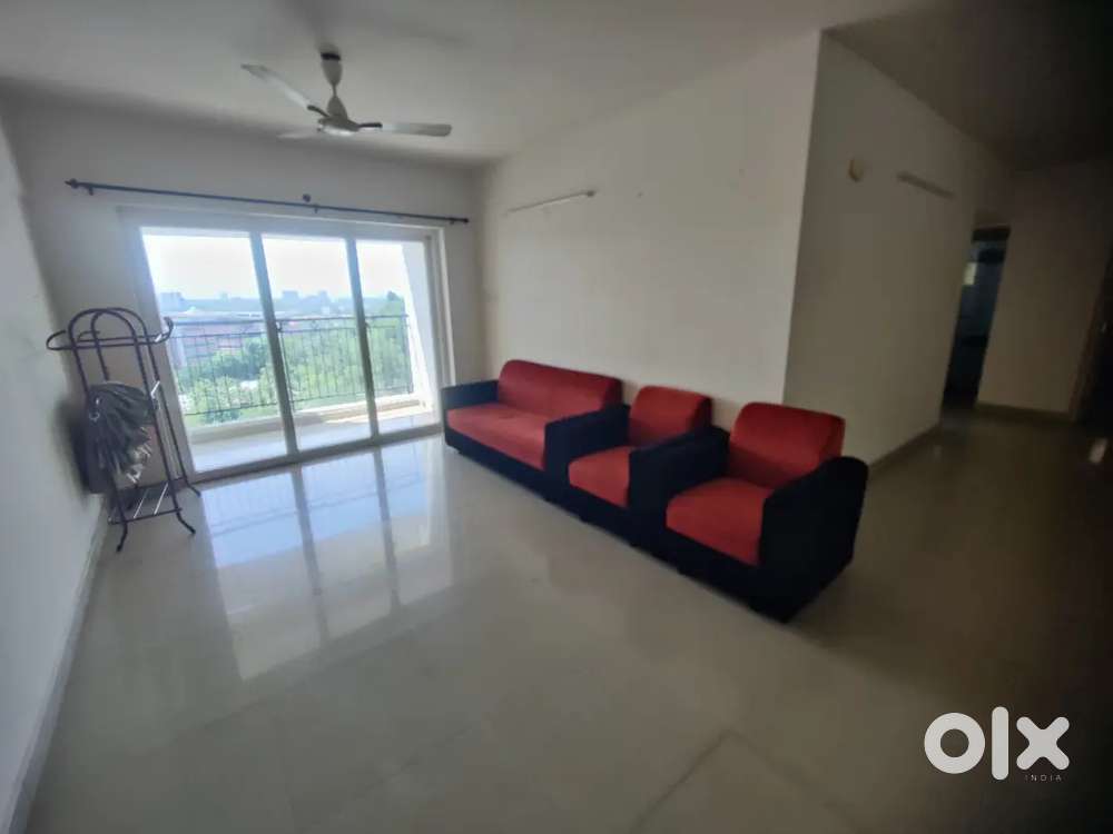 Flat For Rent In Kazhakoottam, Akkulam