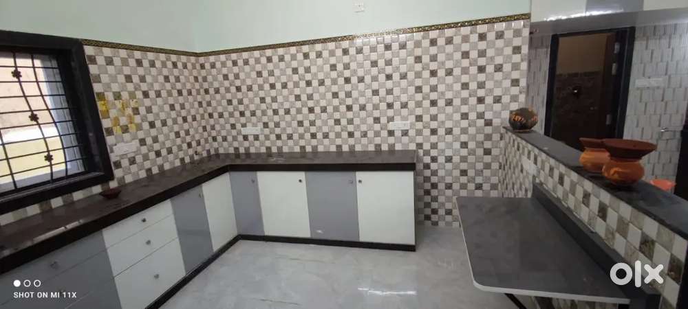 2Bhk House Available For Family and Batchlors