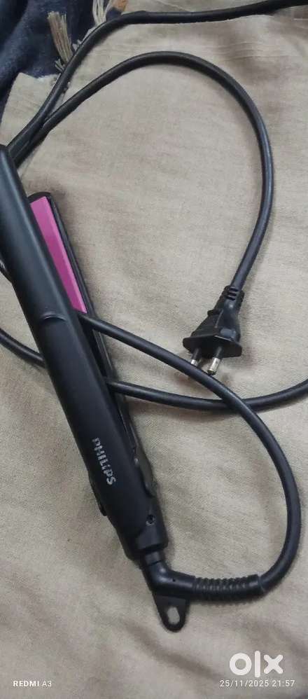 Hair straightener