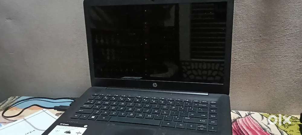 HP LAPTOP STREAM 14