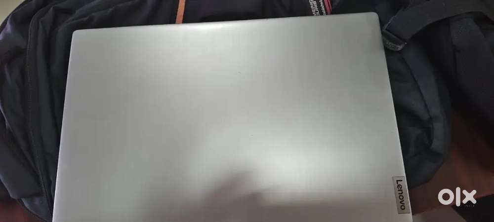 Lenovo IdeaPad i5 8gb ram 128 gb rom