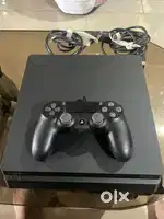 Ps4 Slim ( 1TB ) With Bill Box