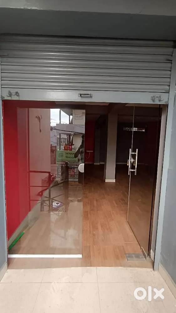 1st floor commercial space