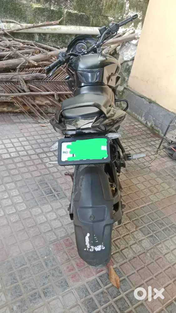 2017 BS4 Good condition single user bike 71000 driven