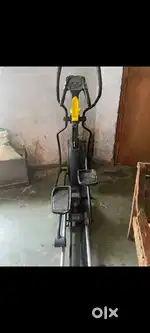 Comercial Crosstrainer contact