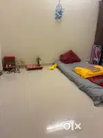 1 rk looking for one female flatmate