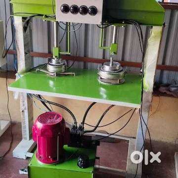 Paper plate machine