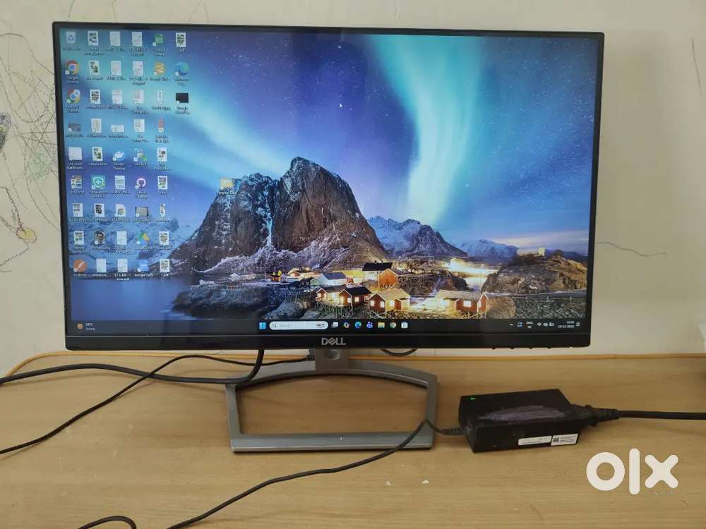Dell 21.5 inch LED Monitor - S2218H