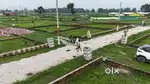 Lulu mall ke pass plot outer ring road se laga huaa