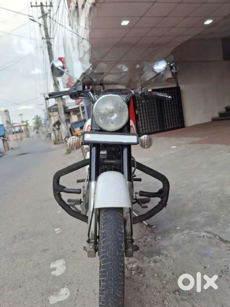 Royal Enfield Classic 350