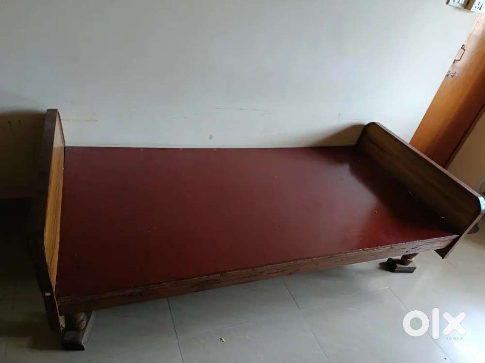 Single wooden cot × 2