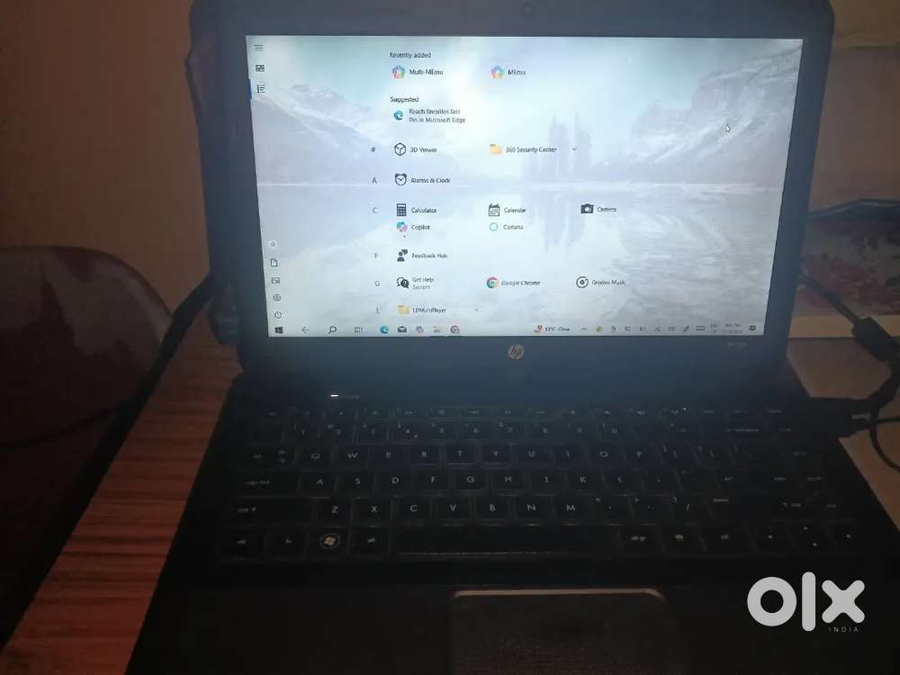 Mera laptop HP ka hai iska price 11,000 rupaye hai