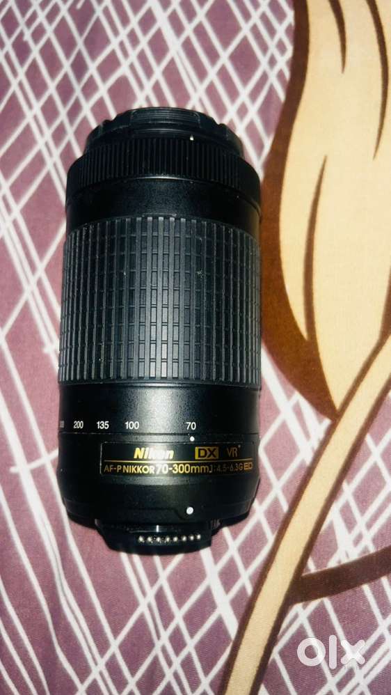 Nikon AF-P 70-300mm VR Lens - Brand New Condition!