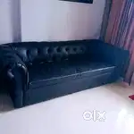 3 months old Almira and furniture