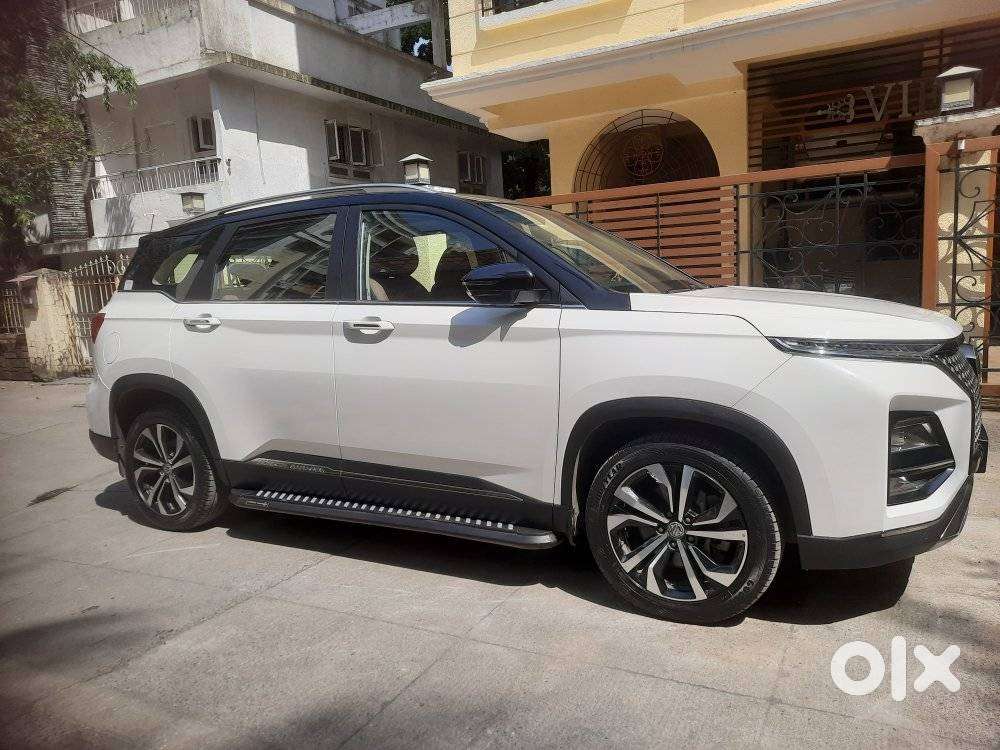 MG Hector Plus Sharp Pro 1.5 Turbo Petrol CVT 7 STR, 2023, Petrol