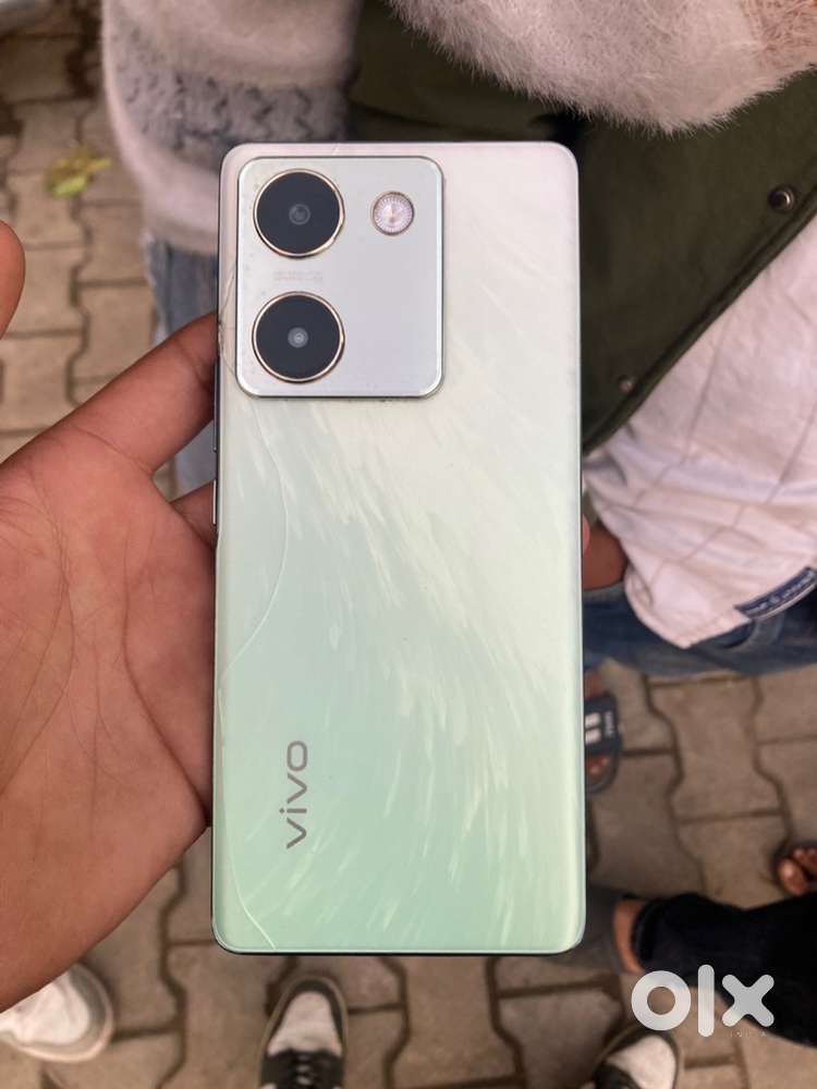 Vivo y300 plus 5g 8 128 storage