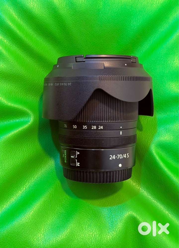 Nikon Z 85 mm 1.8, Z 24-70 f4 ans Z 50 mm 2.8 MC