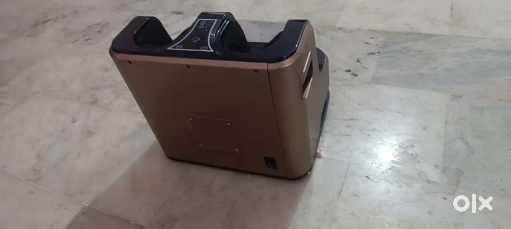 Foot knee massager