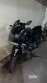 pulsar 220