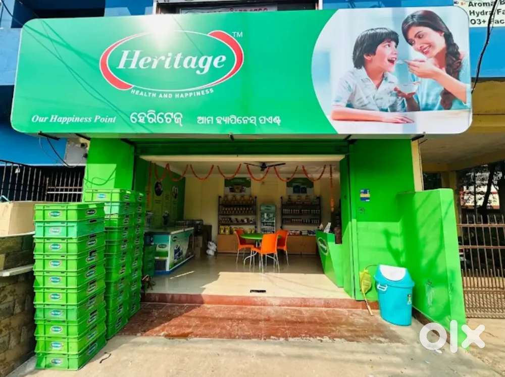 Delivery person for heritage