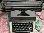Vintage professional typewriter goodrej prima just ₹ 5000