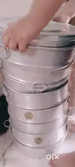 Momo steamer