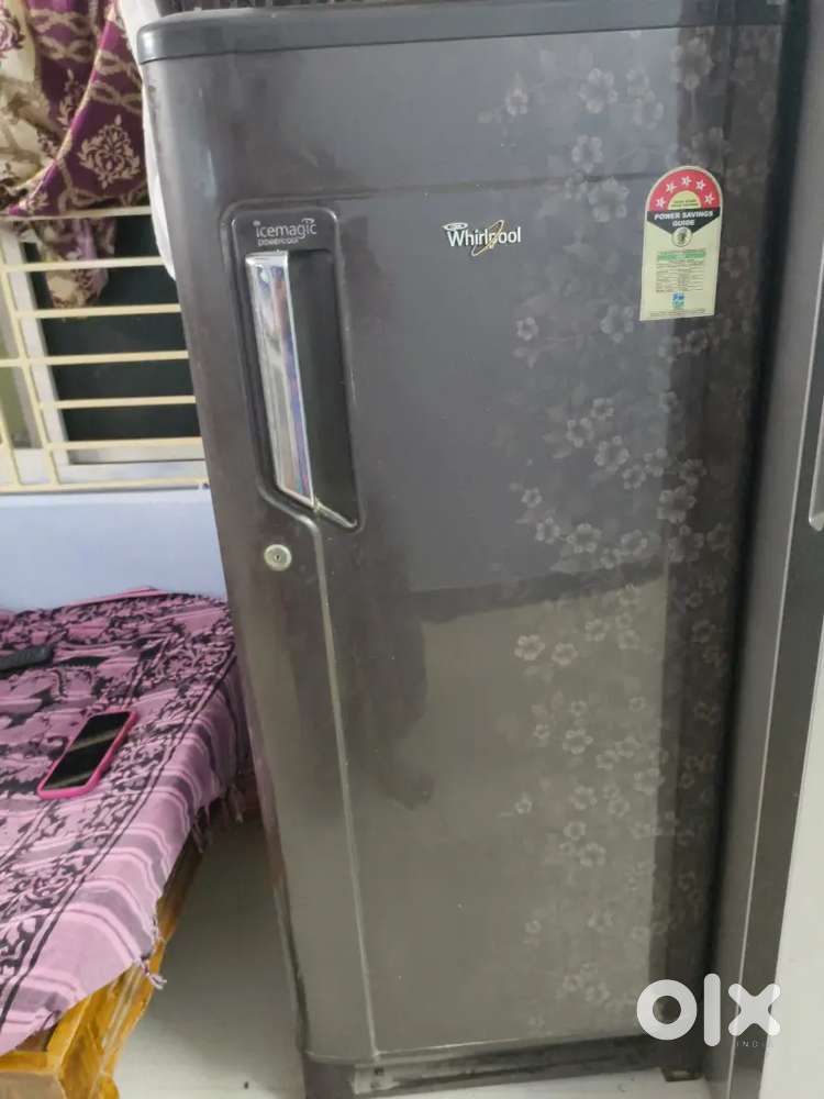 Whirlpool refrigerator