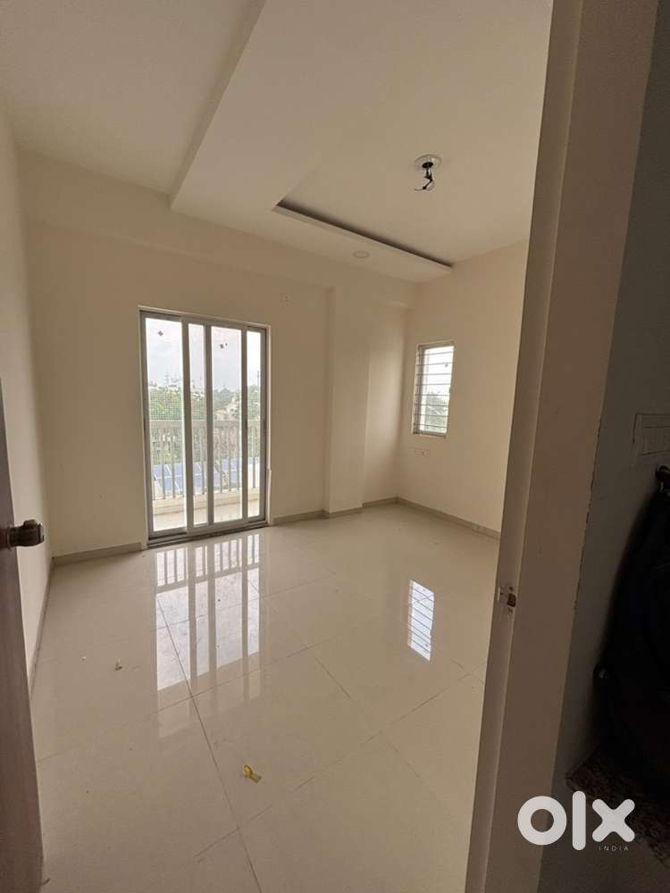 Prime location in chhani with all amenities ,near gurdwara