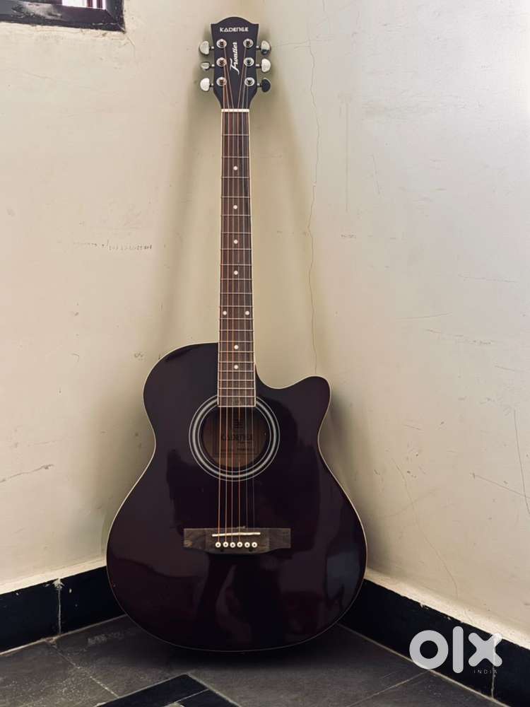 KADENCE ACOUSTIC GUITAR