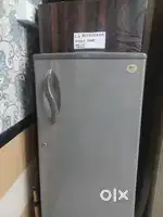 LG REFRIGERATOR --SINGLE DOOR.