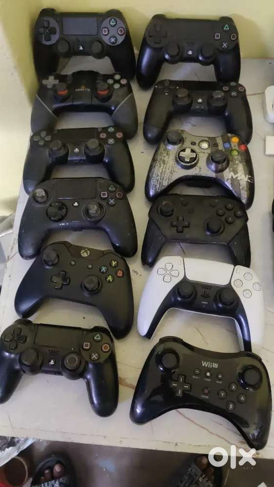 Gaming controllers for xbox ps4 ps5 ps2 ps3 wiiu Nintendo switch sega