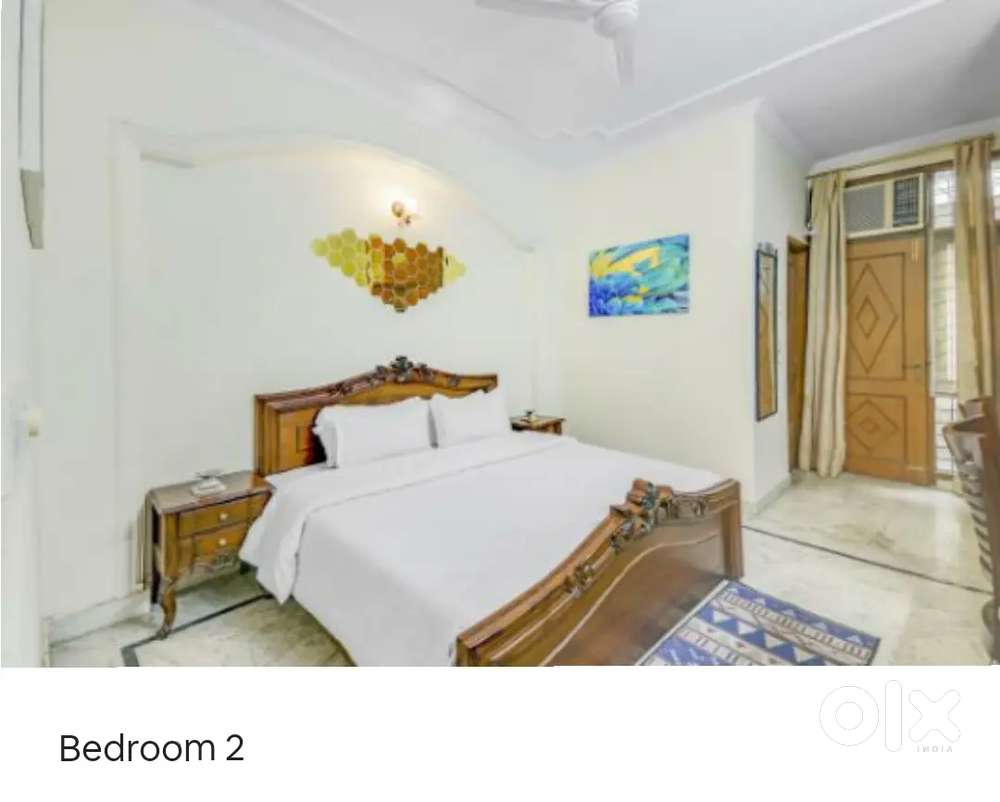 3bhk floor available for sale in C2 block palam vihar