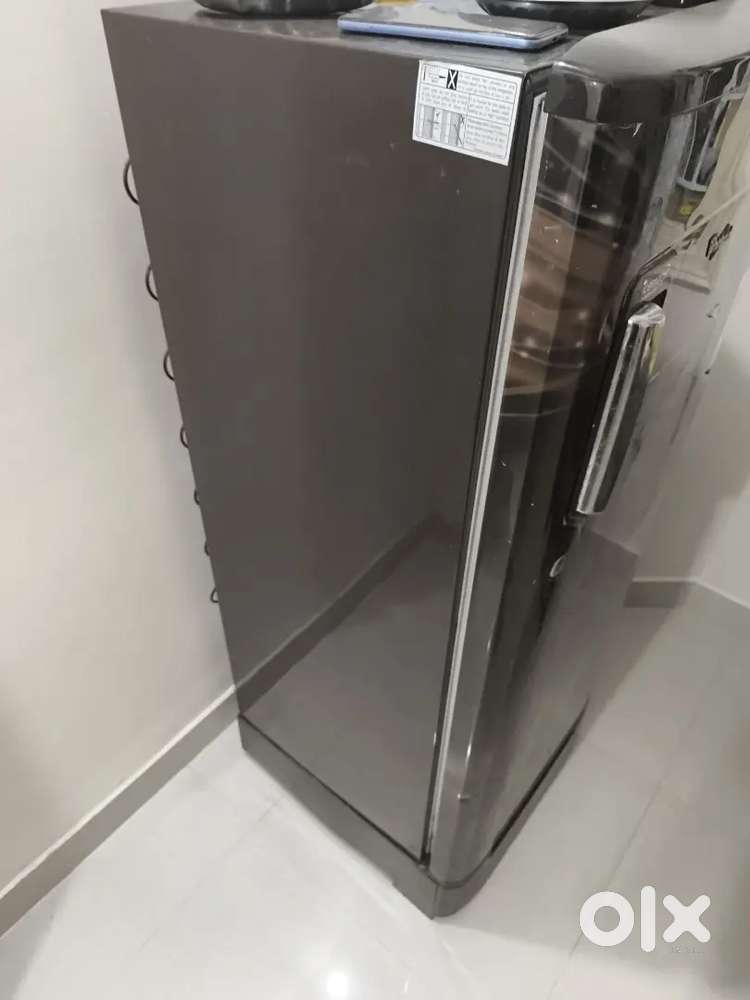 Whirlpool Icemagic fridge, 7 year old