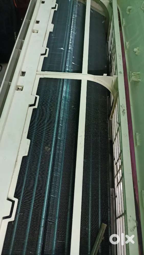 Voltas Inverter 1.5 ton Excellent Conditions