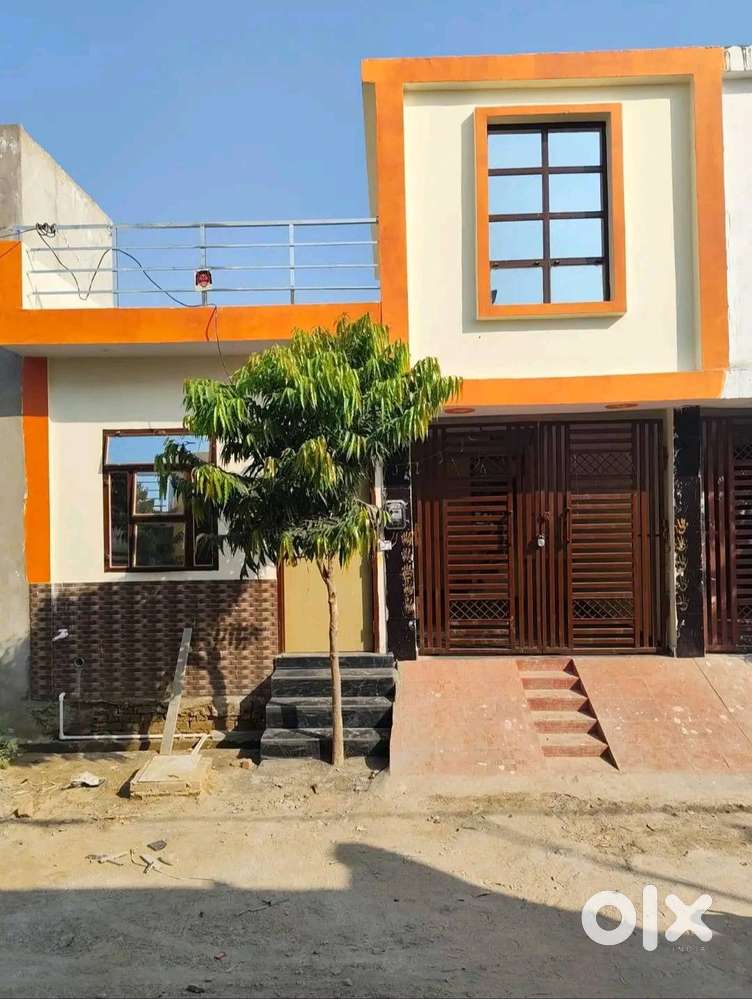 बहुत सुंदर टाउनशिप सीतापुर रोड पर बना बनाया मकान खरीदे बैंक लोन सुविधा