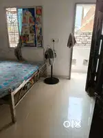 काम करने के लिए एक महिला की जरूरत।