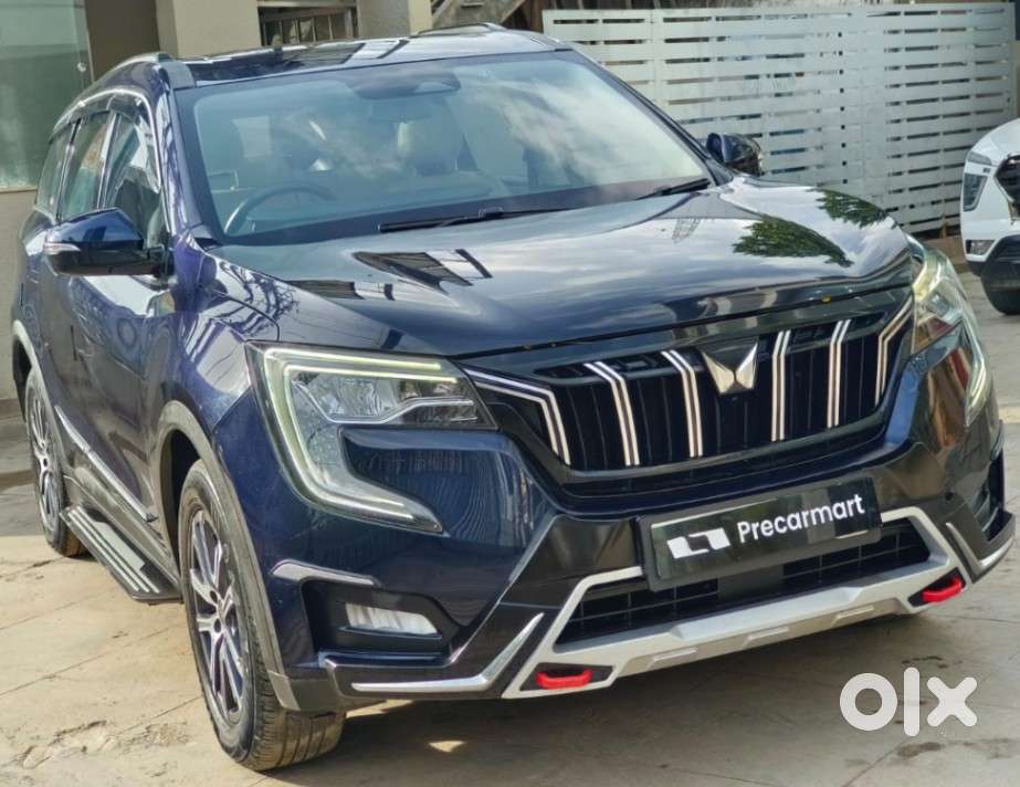 Mahindra XUV700 2.0 AX 7 Petrol MT Str, 2022, Petrol