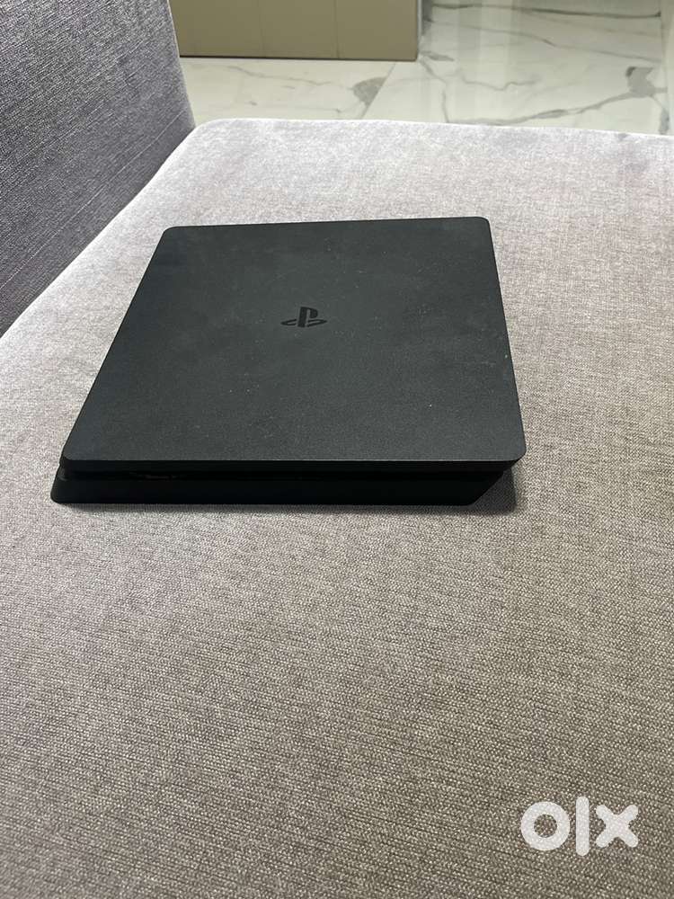 Ps4 slim with 1TB storage along with Gta-V cd