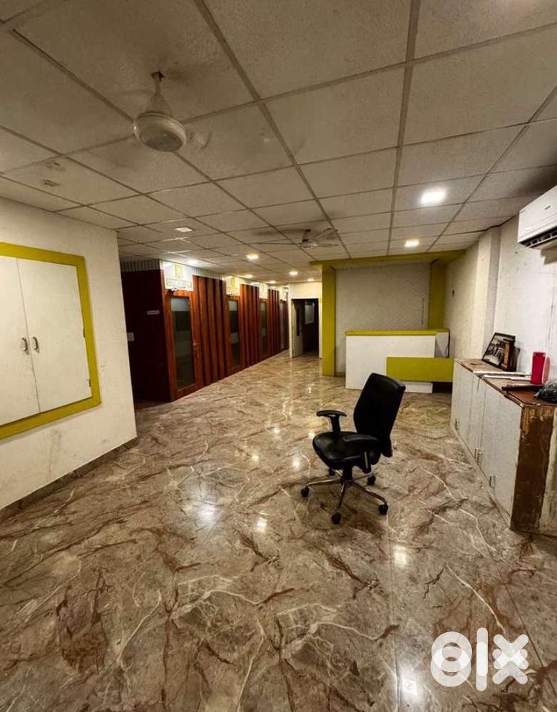 For rent purpose For Restaurant, coaching,office,gym, etc