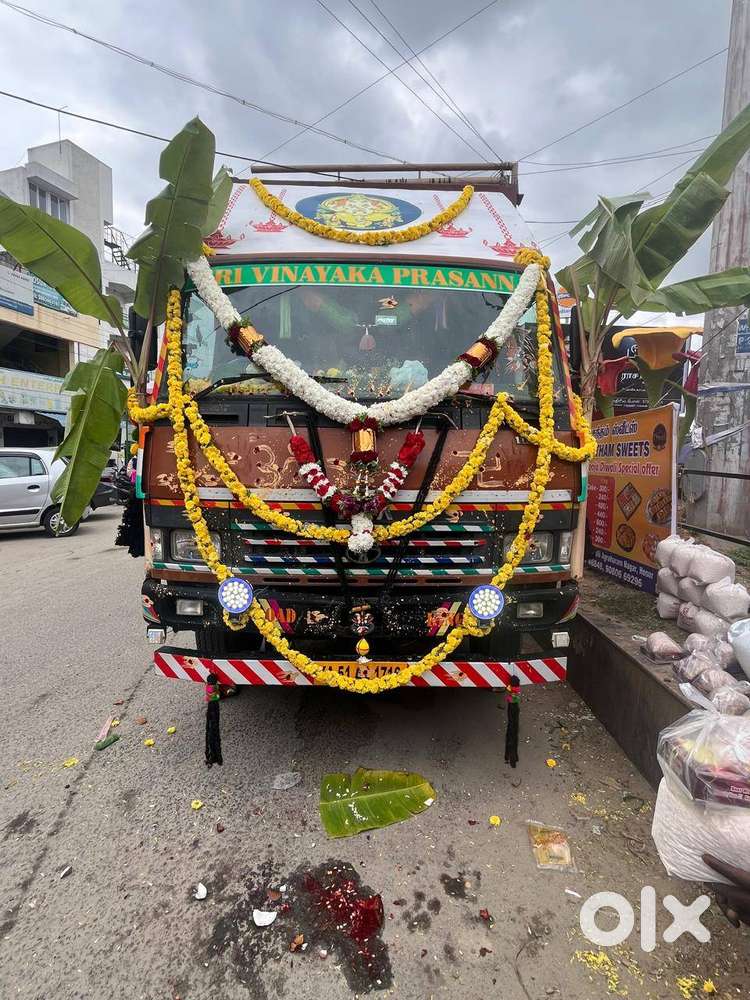 WANTED DRIVER FOR TATA 1109