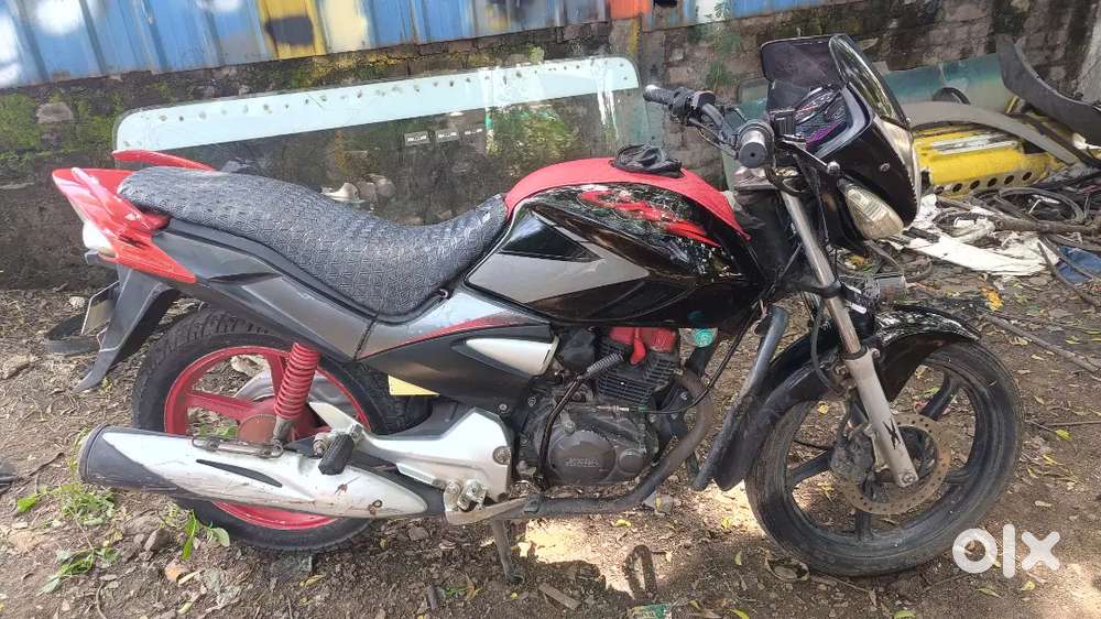 20010 ka model hai hai good condition hai