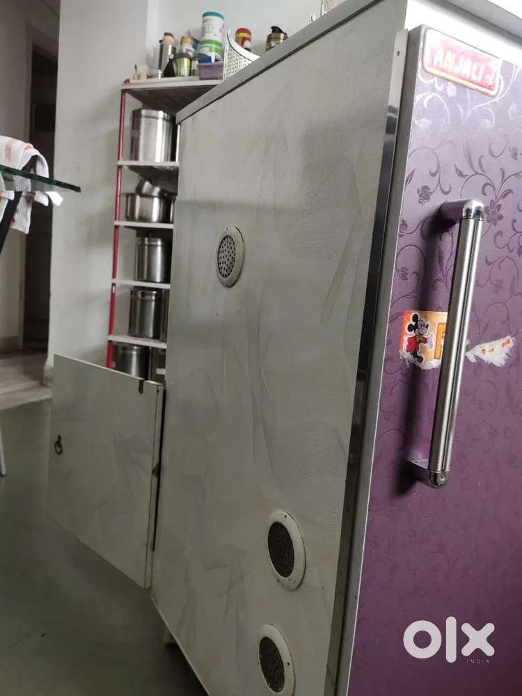 Anjali Girini Attaa Grinding Machine