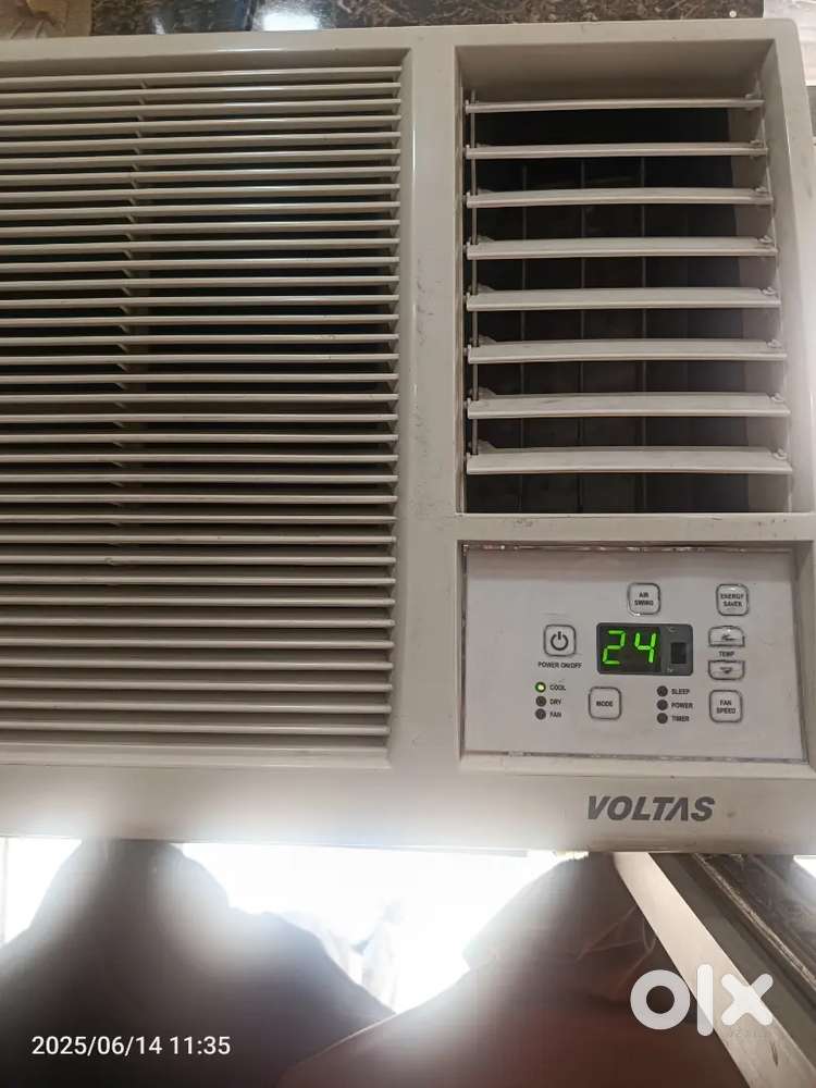 Voltas 1ton AC