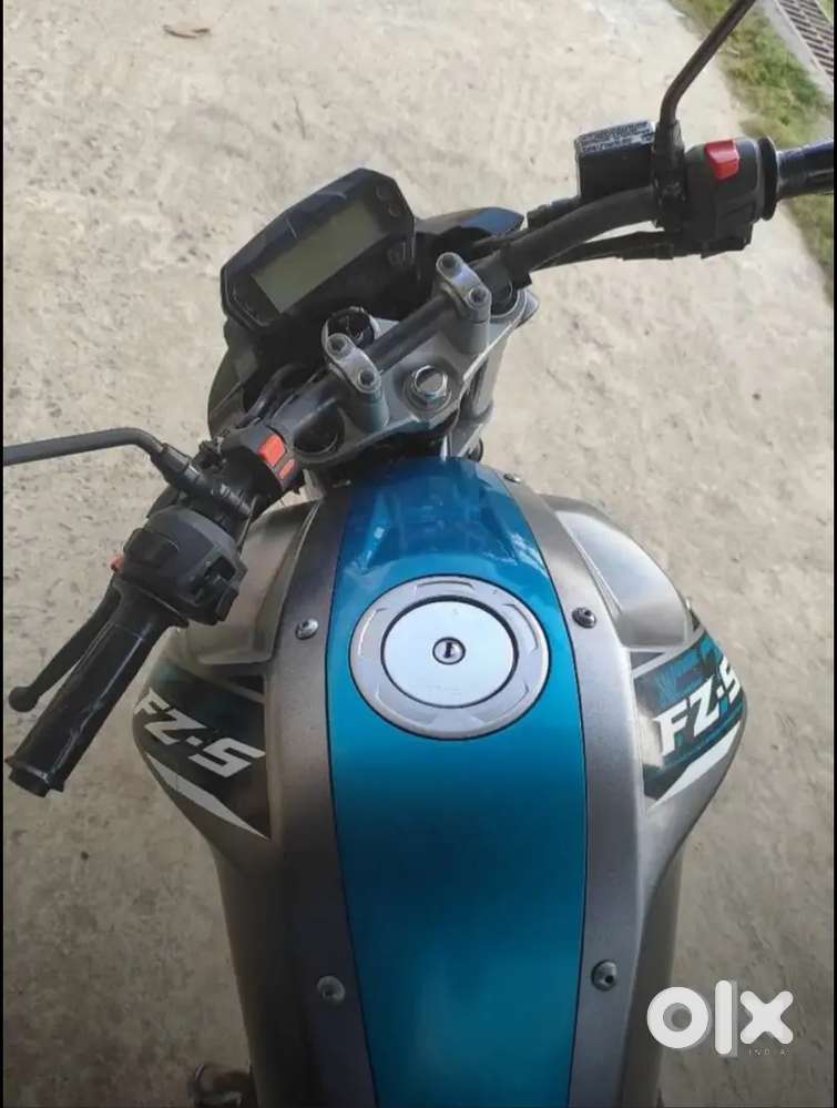 Fzs V2 FI Version